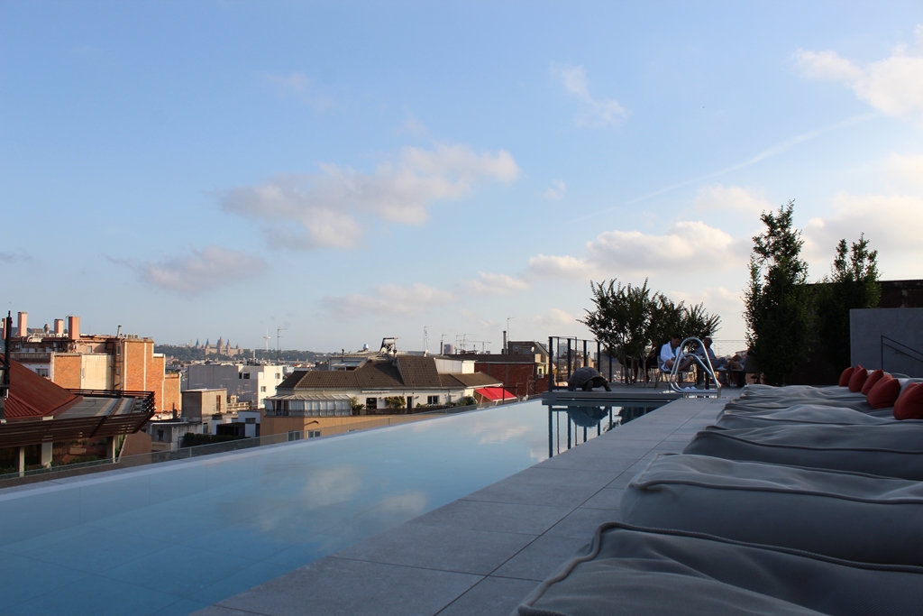 Xerta Restaurant Sky Evenings – Tardes con encanto en la terraza del Hotel Ohla Eixample Barcelona