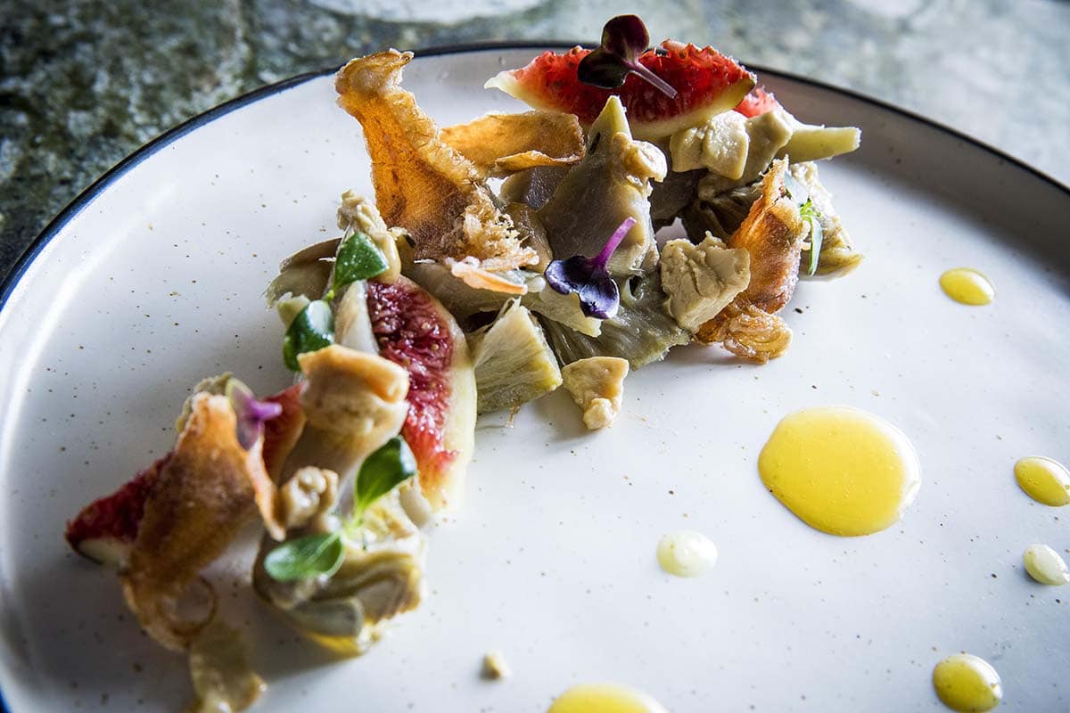 Alcachofa laminada con virutas de foie - Xerta Tapas Bar